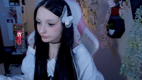 Lina online show from December 16, 7:54 pm