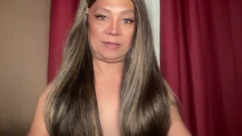 linkingqueens69 online show from May 30, 3:48 am