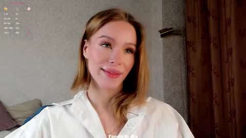 Lina online show from December 22, 1:20 am