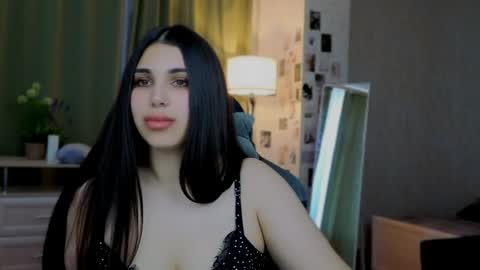 Jess online show from May 17, 4:22 am