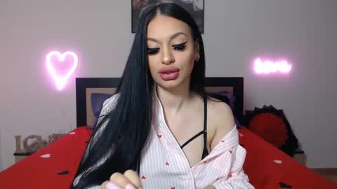 Snapshot of lisa104739 chatting on March 1, 9:15 pm Lisa online show from March 1, 9:15 pm