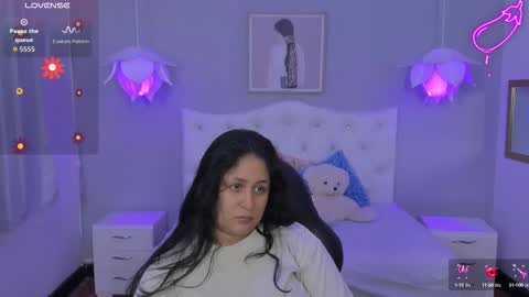 Snapshot of lisa7_7 chatting on September 15, 5:53 pm Lisa online show from September 15, 5:53 pm