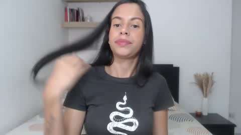 Snapshot of lisa_g07 chatting on February 13, 2:20 pm Lisa Santos online show from February 13, 2:20 pm