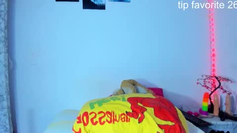 Lisa online show from November 12, 4:54 am