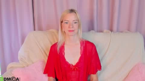 Snapshot of lisa_magnusson chatting on October 6, 1:11 am Lisa online show from October 6, 1:11 am