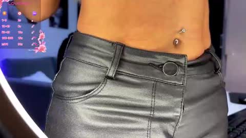 Lisa online show from October 27, 1:17 pm