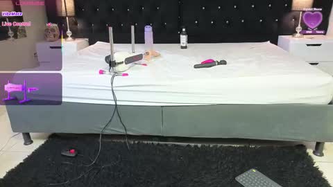 lisa_sweetas online show from December 14, 8:03 pm