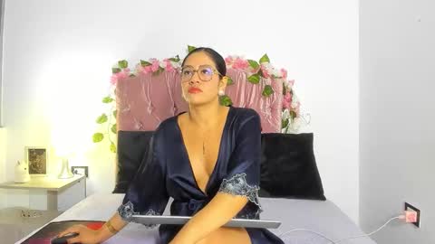 Lisa Thompson online show from September 23, 5:05 am