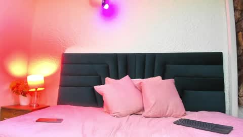 lisa white  online show from March 27, 4:25 am