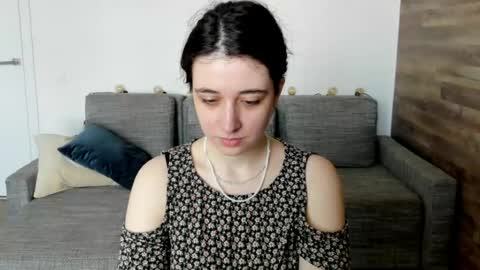 lisa_witty online show from July 29, 9:20 am