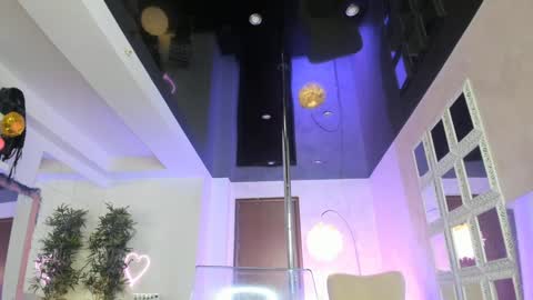 onlyfans-lisaakira instagram-lisaakira9  twitter-lisaakira4 online show from November 16, 7:10 am