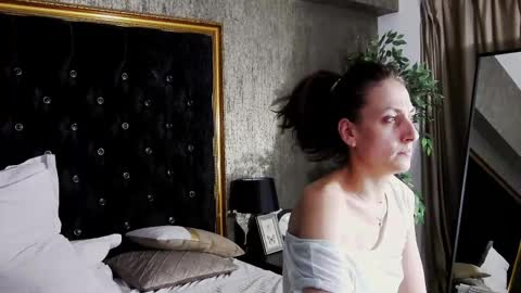 lisacroft online show from March 1, 11:26 pm