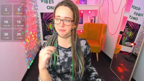 Lisa online show from March 27, 8:26 am