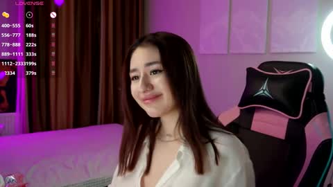   LISA   online show from April 26, 5:43 pm