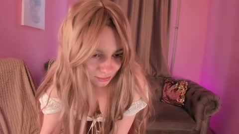 Lisana online show from April 7, 10:28 am