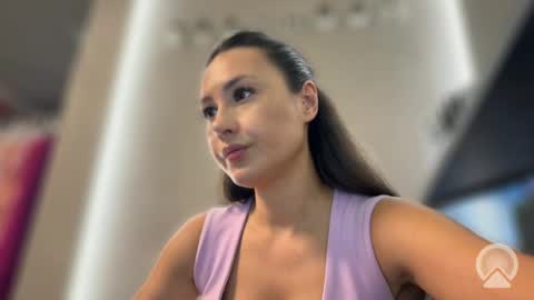 lisandriaaa online show from June 18, 12:21 pm