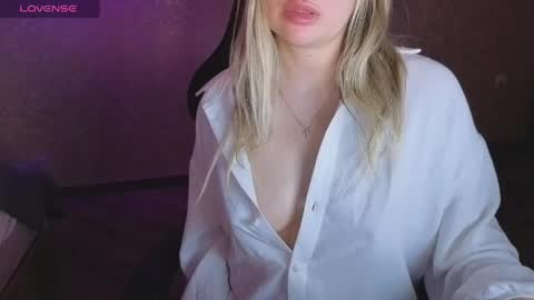 Anna online show from March 20, 12:26 am