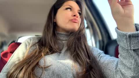 Lissa online show from November 1, 9:35 am