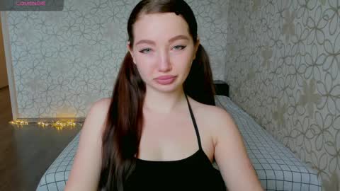 lissa_cristal_ online show from June 8, 10:05 am