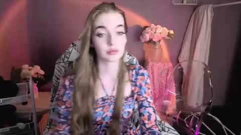 Lissa online show from June 30, 3:22 pm
