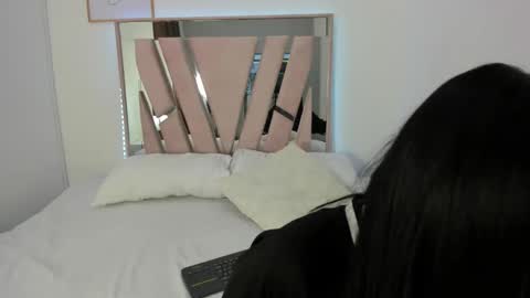 Snapshot of lissastone chatting on October 8, 3:11 am Lissa online show from October 8, 3:11 am