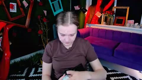 Lissa Telor online show from July 29, 9:20 am