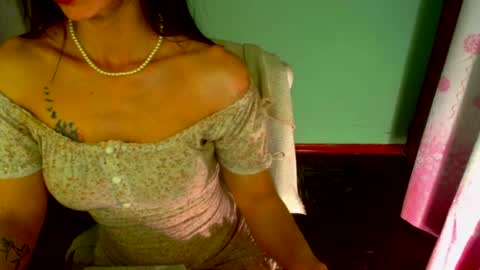 Snapshot of lisstaylor chatting on December 28, 3:15 pm Liss online show from December 28, 3:15 pm