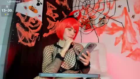 Snapshot of lisvandre chatting on October 8, 6:34 pm Lis online show from October 8, 6:34 pm