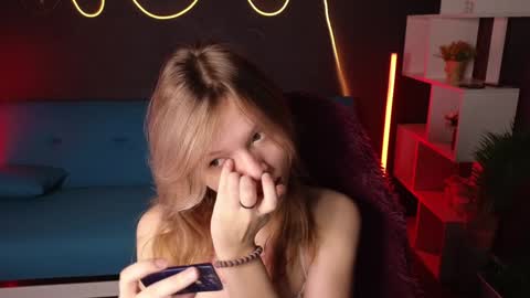 Snapshot of litabrom chatting on January 17, 1:04 am Lena online show from January 17, 1:04 am