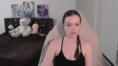 little__flowers online show from July 20, 7:33 am