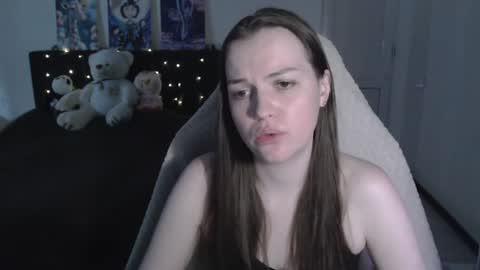 little__flowers online show from June 11, 8:33 am
