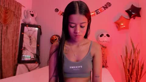 little_abbye online show from October 16, 10:51 am