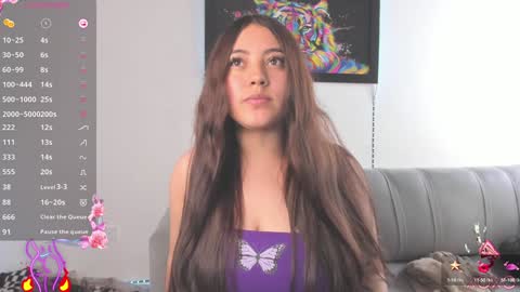 Snapshot of little_caro13 chatting on December 26, 6:43 pm Independent model carolina online show from December 26, 6:43 pm