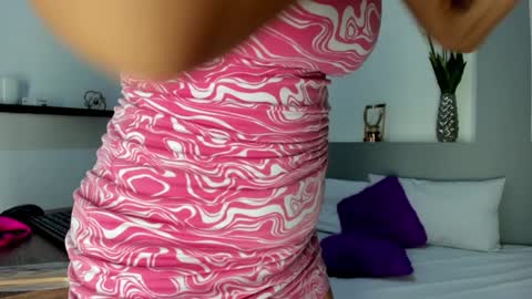 little_carolain online show from December 4, 8:18 pm