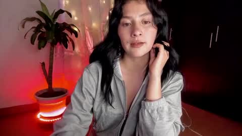 Emily online show from February 4, 4:59 am