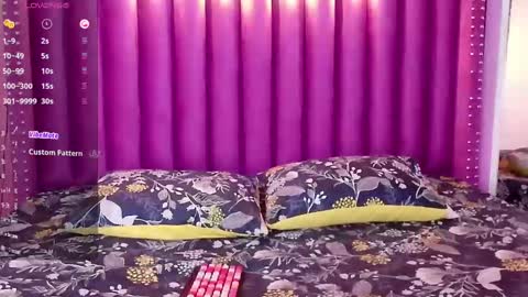 Snapshot of little_kayla_ chatting on September 10, 2:55 am kayla Instagram kayla 71082 online show from September 10, 2:55 am