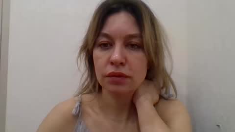 Kate online show from December 3, 2:08 pm