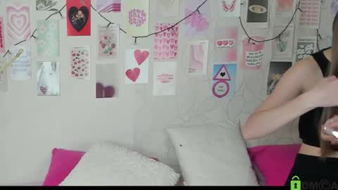 Kriss online show from November 28, 9:34 am