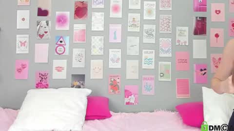 Snapshot of little_radiant_sun chatting on March 8, 9:13 am Kriss online show from March 8, 9:13 am