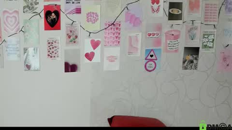 Snapshot of little_radiant_sun chatting on September 21, 8:57 am Kriss online show from September 21, 8:57 am