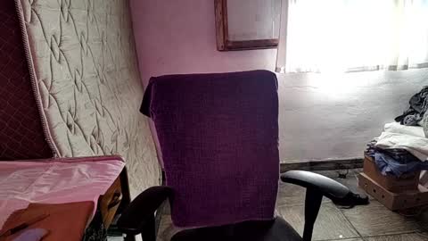 Snapshot of little_savage chatting on February 2, 7:57 pm little_savage online show from February 2, 7:57 pm