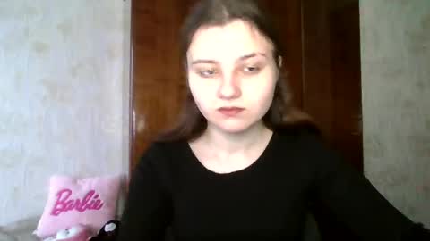 little_shygirl_ online show from January 26, 6:59 am