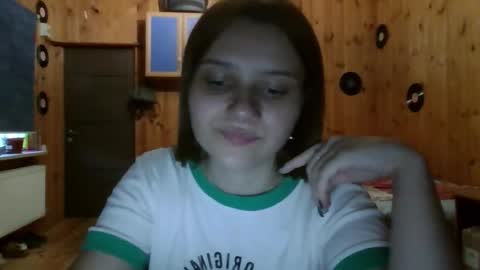 little_shygirl_ online show from September 9, 4:18 pm