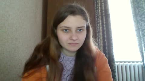 little_shygirl_ online show from February 4, 11:49 am