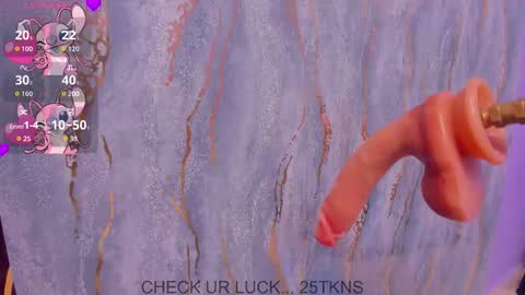 little_valentinaa online show from December 16, 12:00 pm