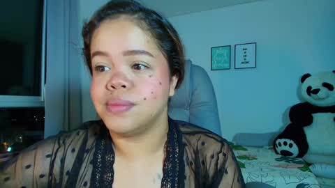 Sophie online show from December 4, 2:20 am