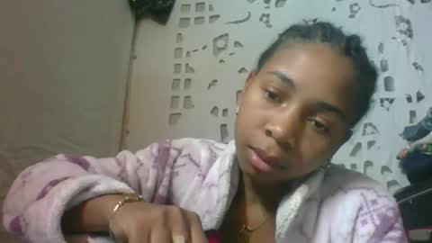 Snapshot of littlehotpanda chatting on October 5, 7:13 am edra online show from October 5, 7:13 am