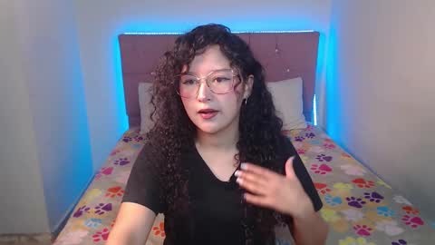 isabella online show from February 20, 1:56 pm