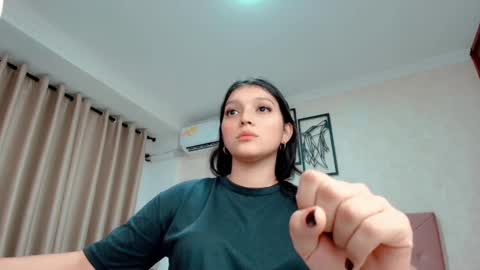 Sarahs Room online show from February 20, 11:54 pm