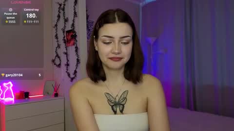 Bella online show from November 10, 6:19 am